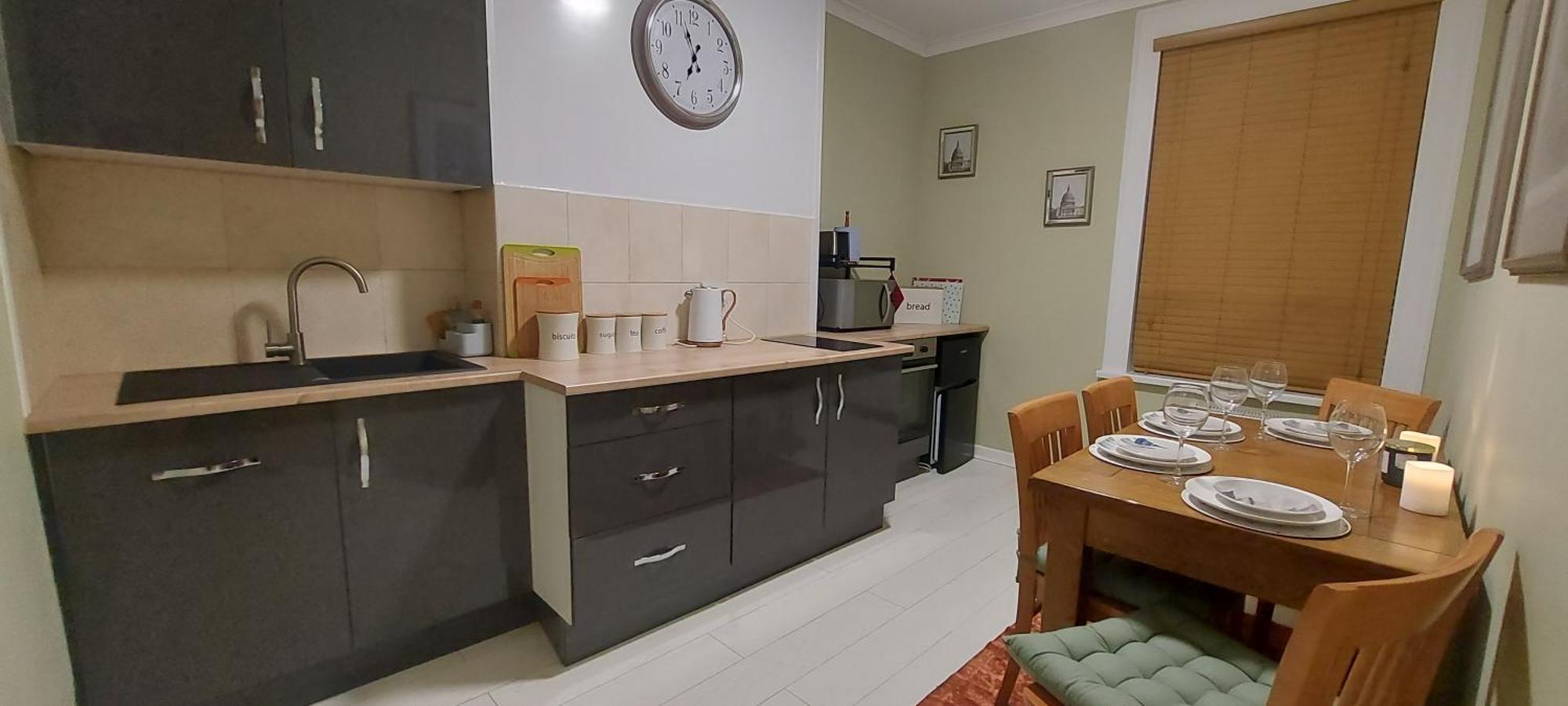 The Enigma - 2 Master Bedrooms Sleeps 6 Appartamento